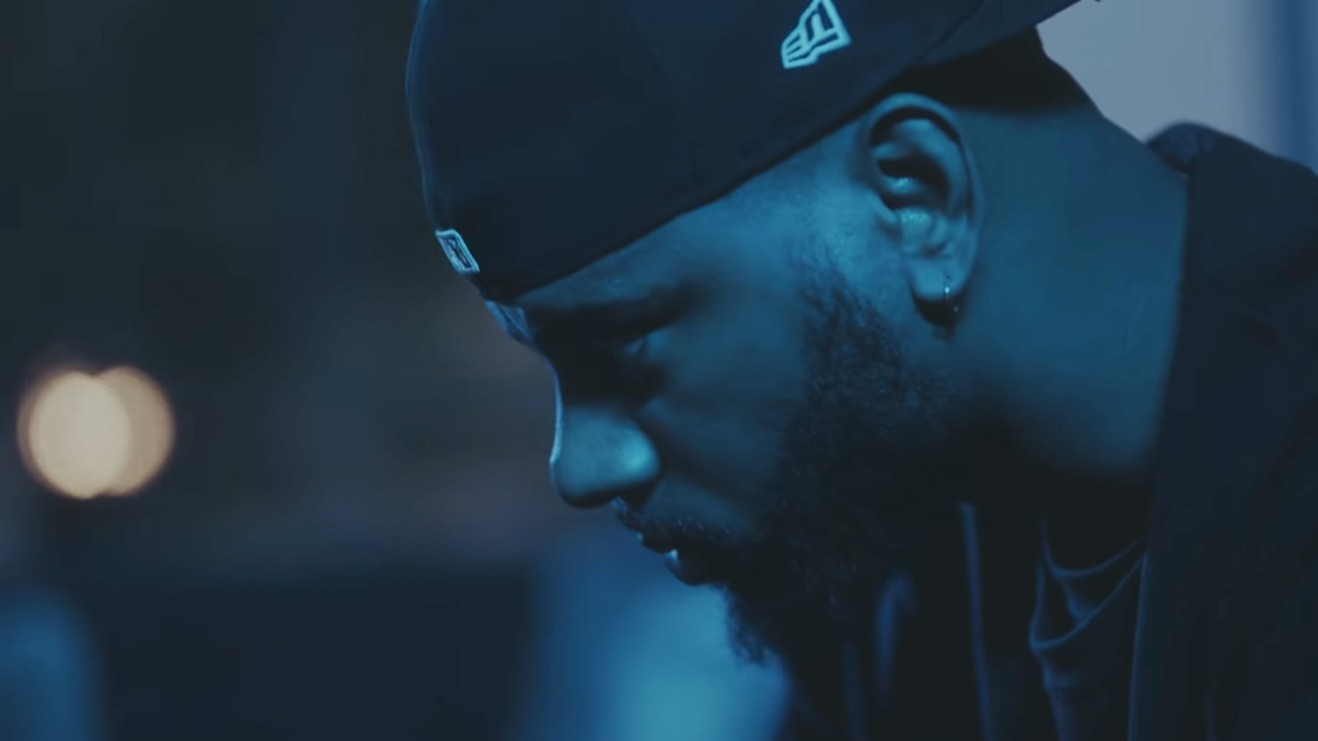 Bryson Tiller is back with new song and video "Inhale"