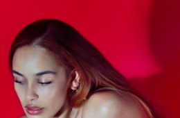 Jorja Smith shares "Gone" and announces new album "Be Right Back"